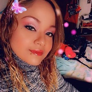 Meet your Posher, Vanessa